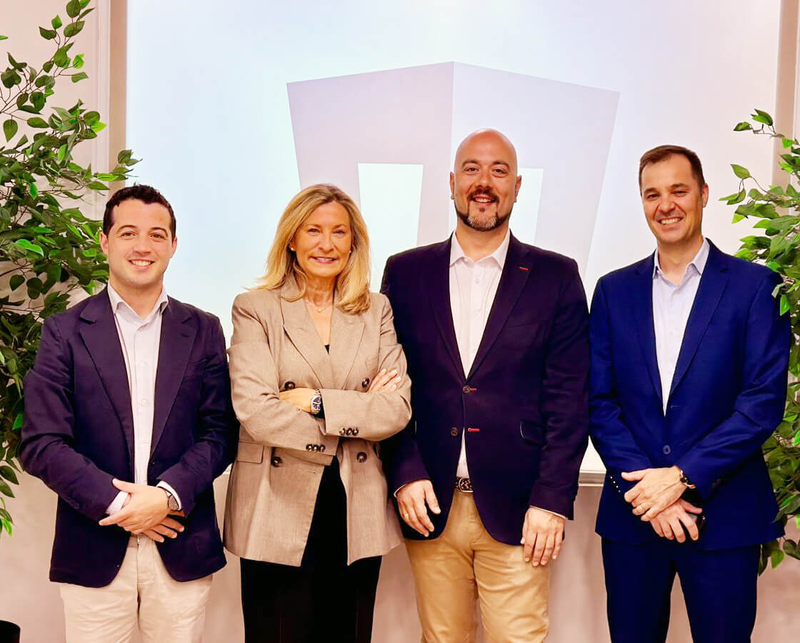 Alianza para servicios de peritación Colegio de Madrid y DEKRA Alianza para servicios de peritación Colegio de Madrid y DEKRA