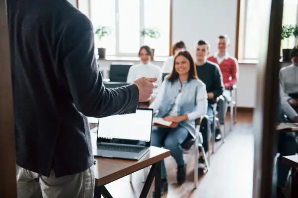 formacion automocion, seguros y transporte electrico