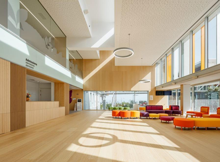 Foto del interior del Pediatric Cancer Center 