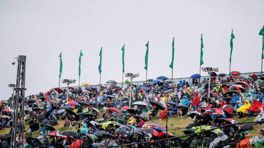 Espectadores en las gradas