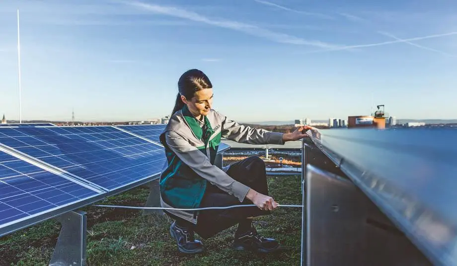 DEKRA case Goldbeck Solar