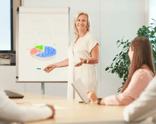 DEKRA expert geeft presentatie