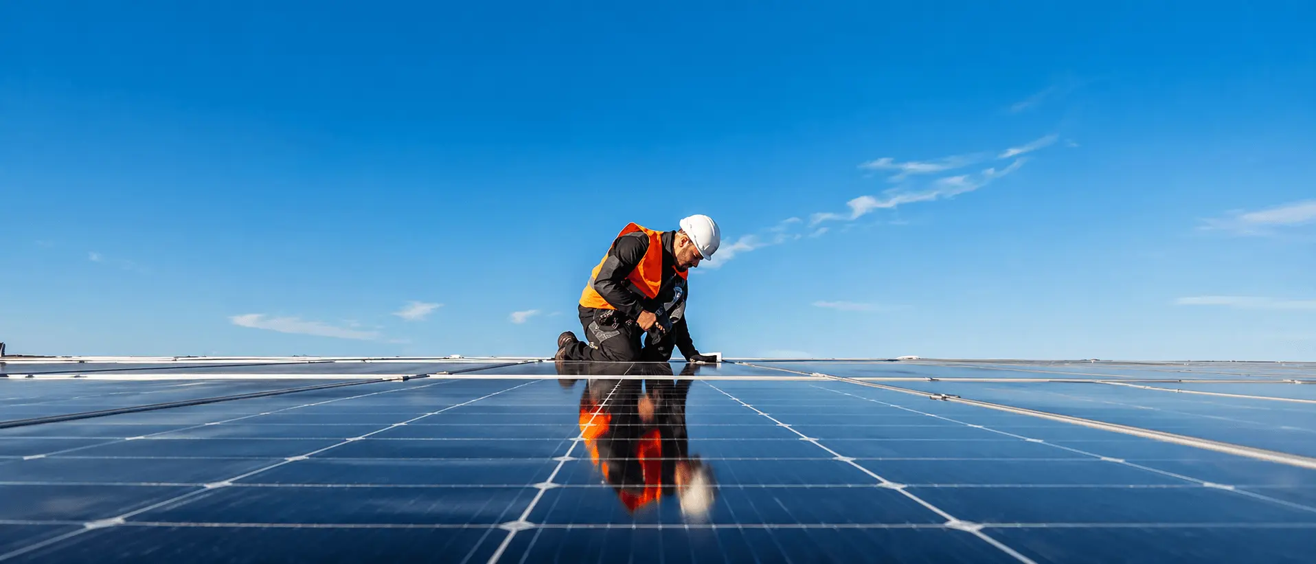 Inspectrice panneau solaire 