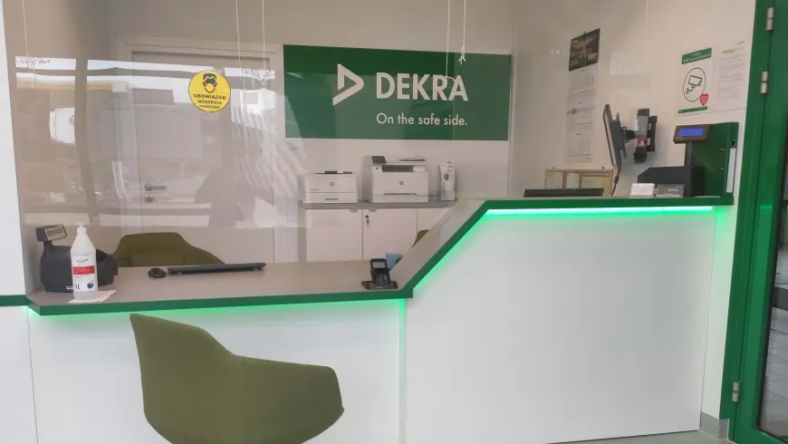 Podstawowa Stacja Kontroli Pojazdów DEKRA w Gdańsku - poczekalnia