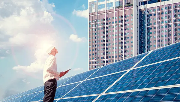 Analiza budynku z instalacją fotowoltaiczną. Wielokryterialna ocena efektywności energetycznej i zrównoważonych rozwiązań.