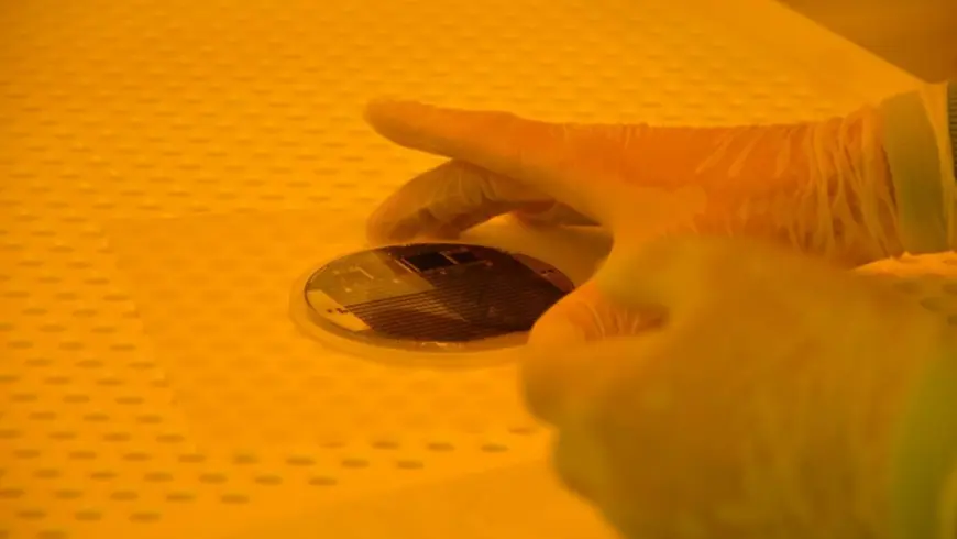 The quadruple solar cell from the Fraunhofer Institute for Solar Energy Systems ISE