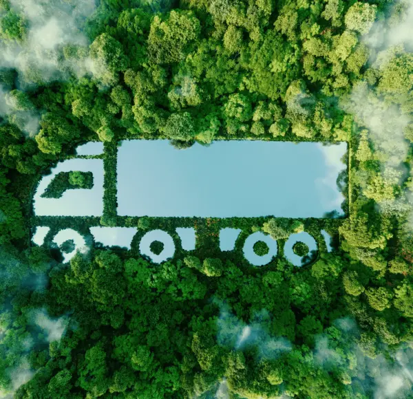 LKW Symbol mitten in Grünfläche LKW Symbol mitten in Grünfläche