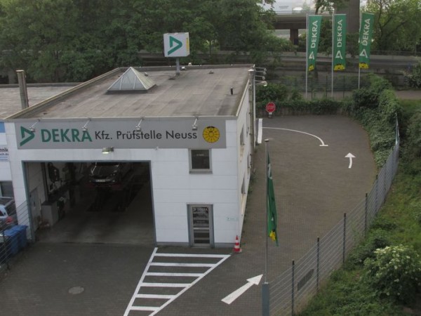 Außenstelle Neuss DEKRA Automobil GmbH