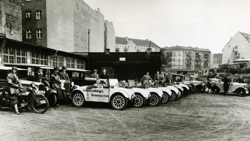 ДЕКРА Ханомаг 1932