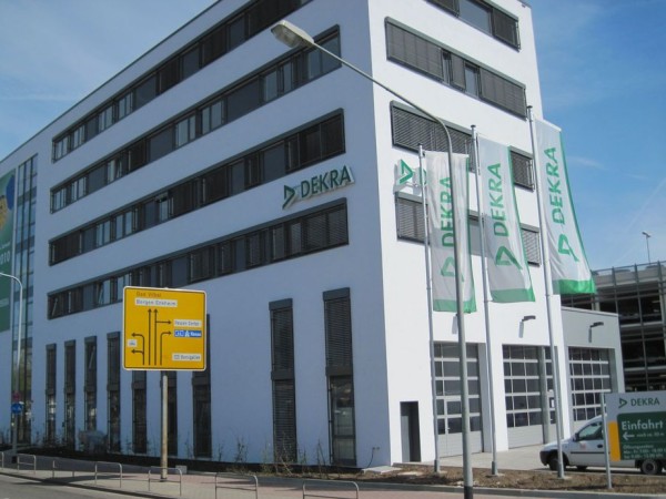 Niederlassung Frankfurt DEKRA Automobil GmbH
