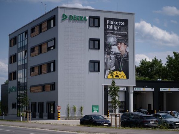 Niederlassung Ingolstadt DEKRA Automobil GmbH