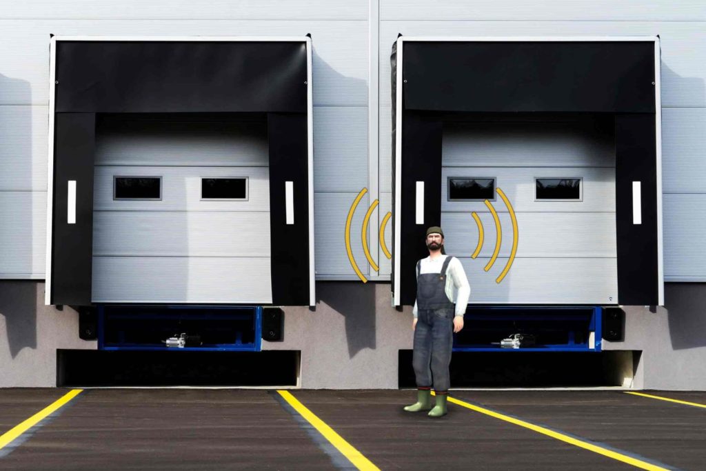 Trucker Ingo accompanies the real employee through the individual work steps in the warehouse.