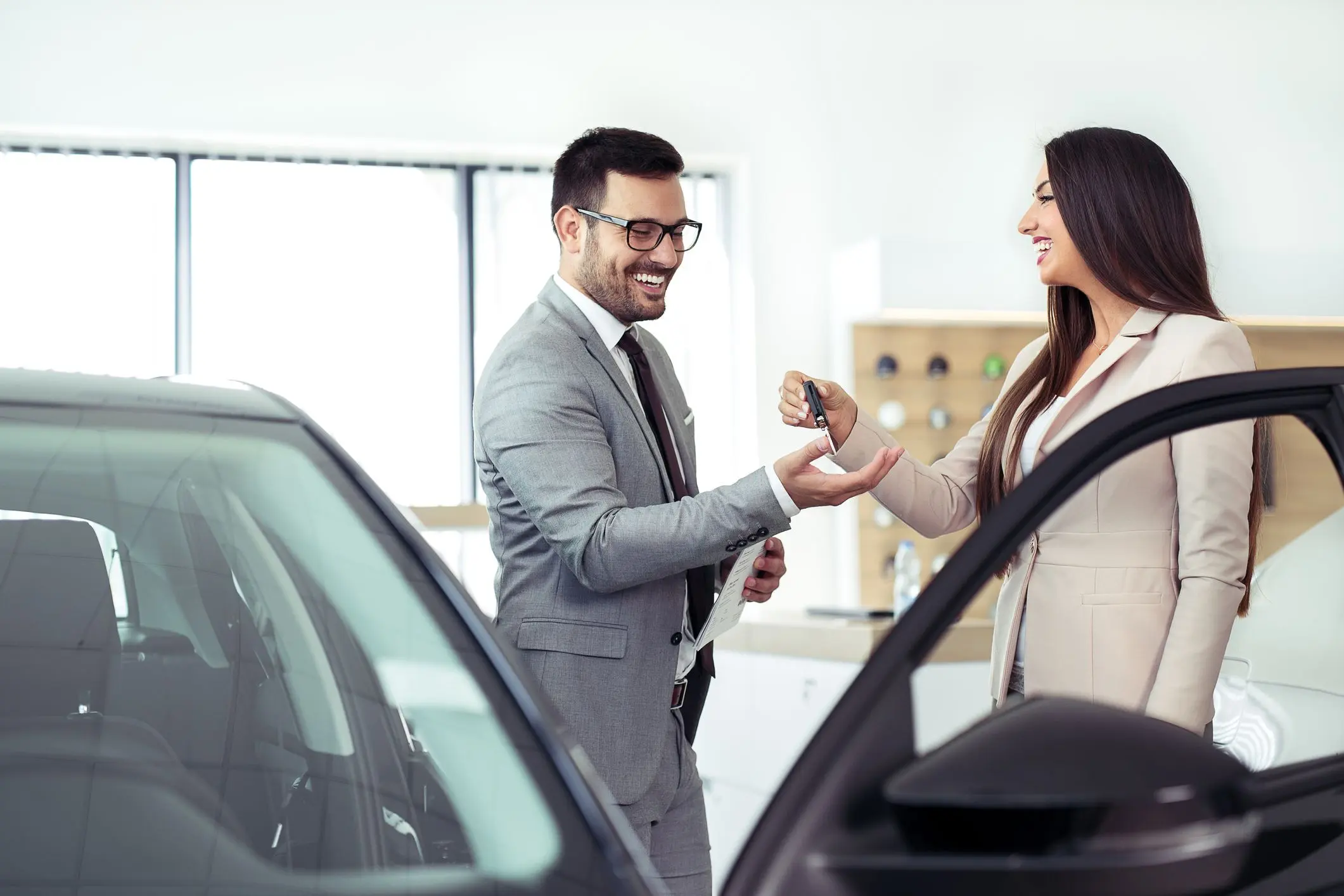 Steigerung des Neuwagenverkaufs mit DEKRA Steigerung des Neuwagenverkaufs mit DEKRA