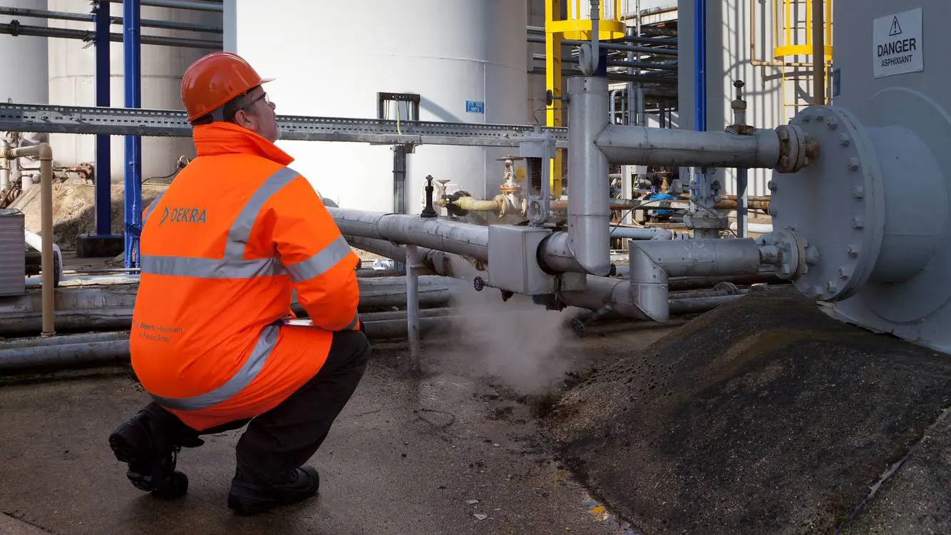 Monitoring of Pressure Equipment