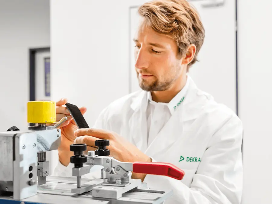 RoHS testing of electrical devices and components | DEKRA RoHS testing of electrical devices and components | DEKRA