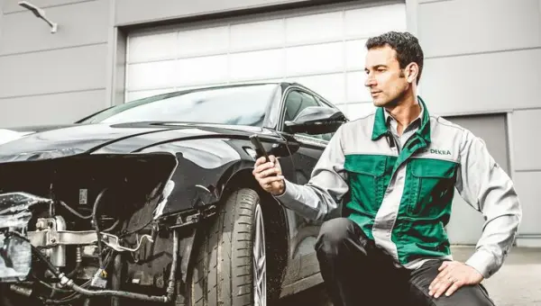 Automotive damage expertise Automotive damage expertise