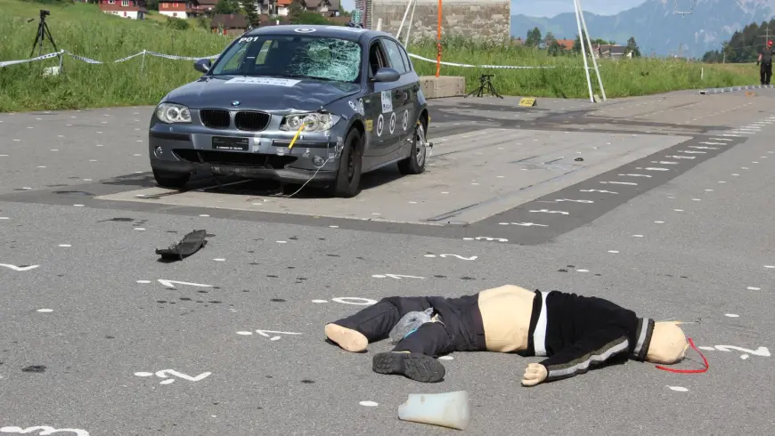 Final position of the biofidelic dummy with the vehicle involved in the accident