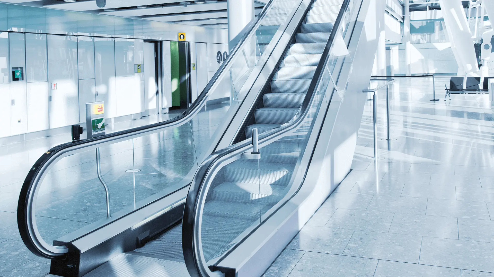 Fahrtreppen- und Fahrsteigprüfung