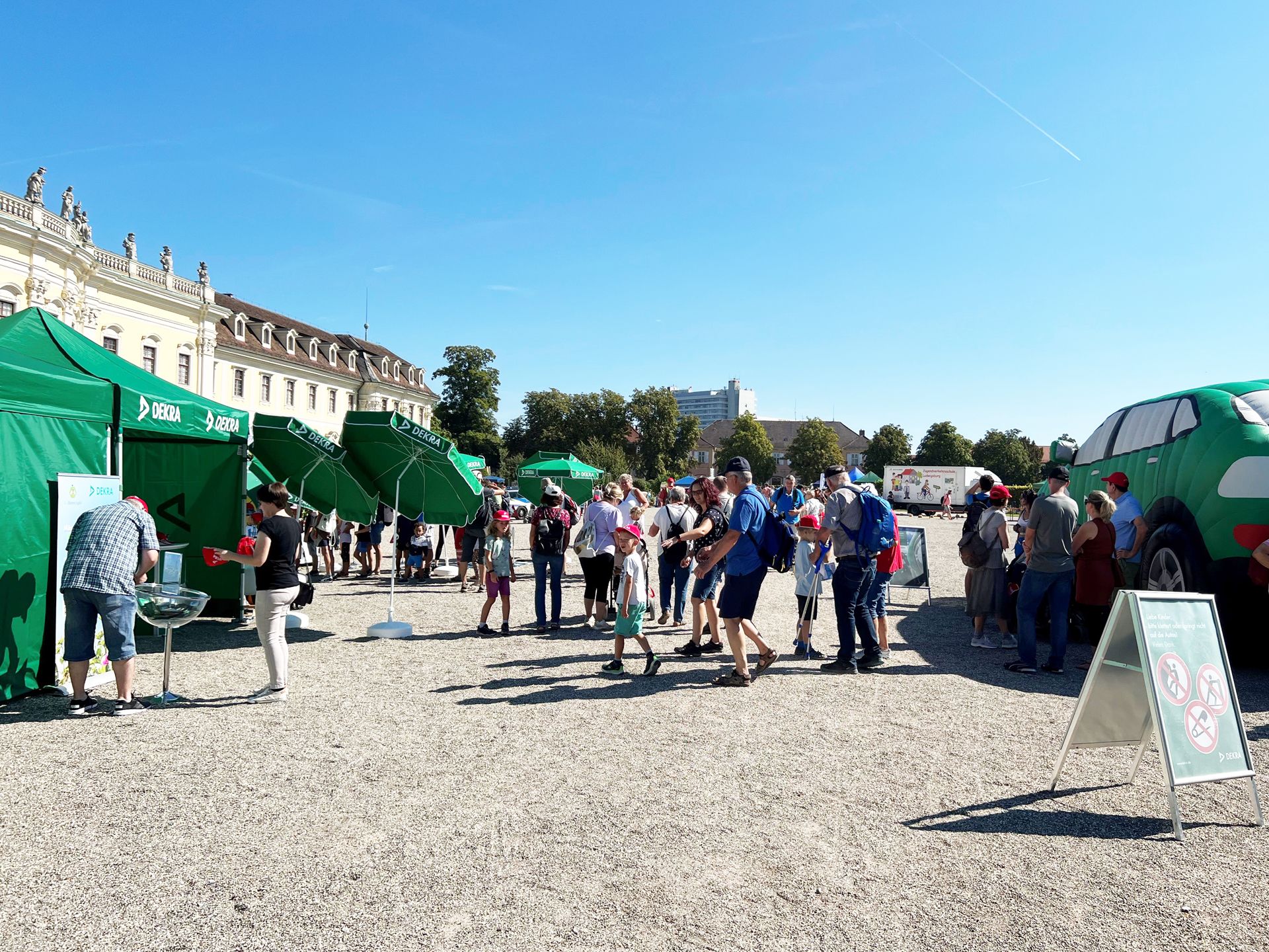 Kinderkappen Event Besucher
