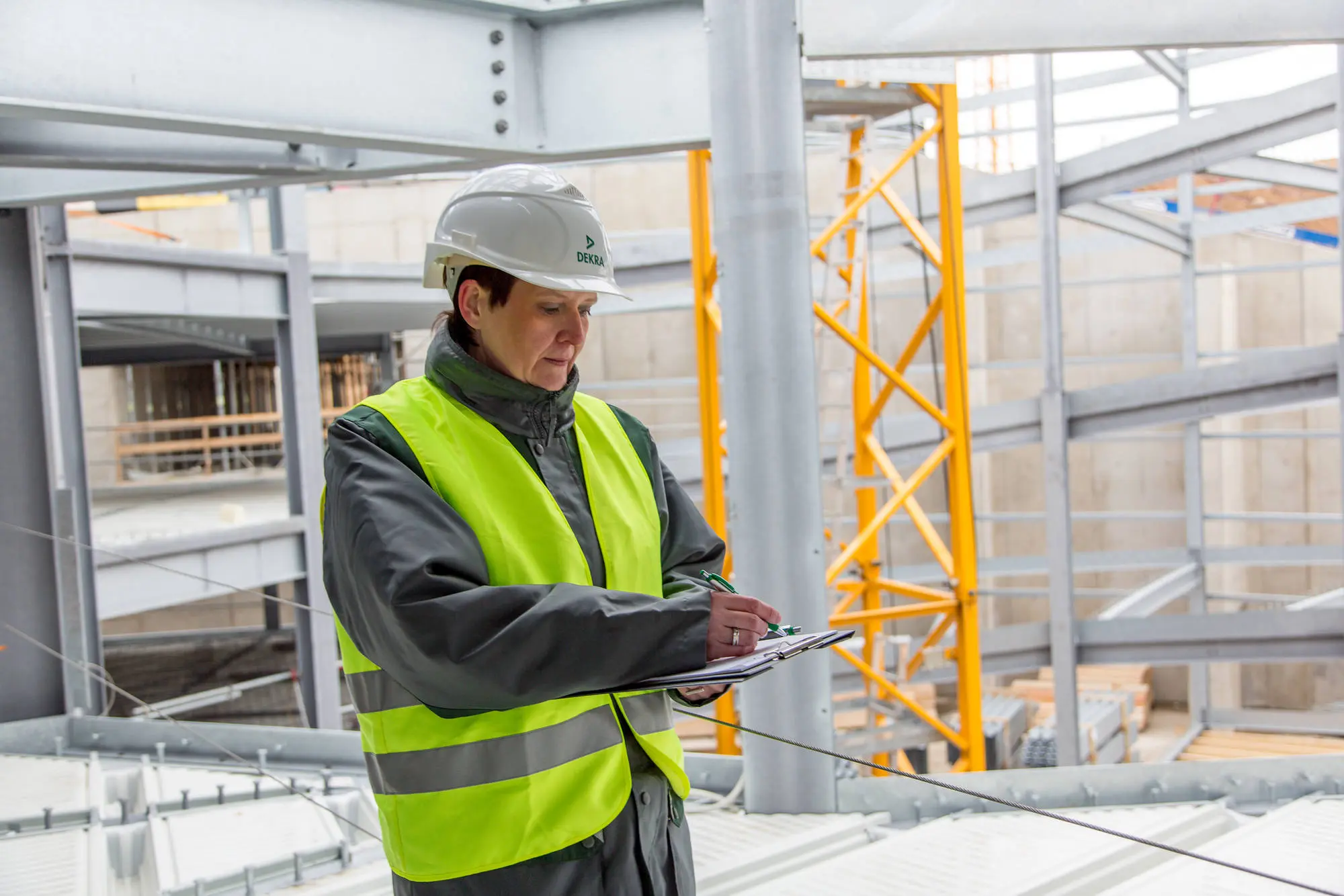 DEKRA Sachverständiger