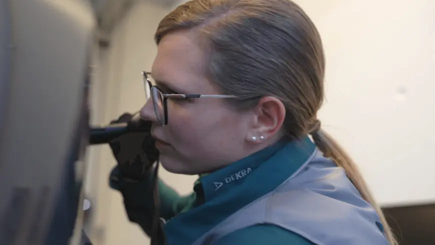 DEKRA Kfz Prüfingeneurin Jennifer Kosta