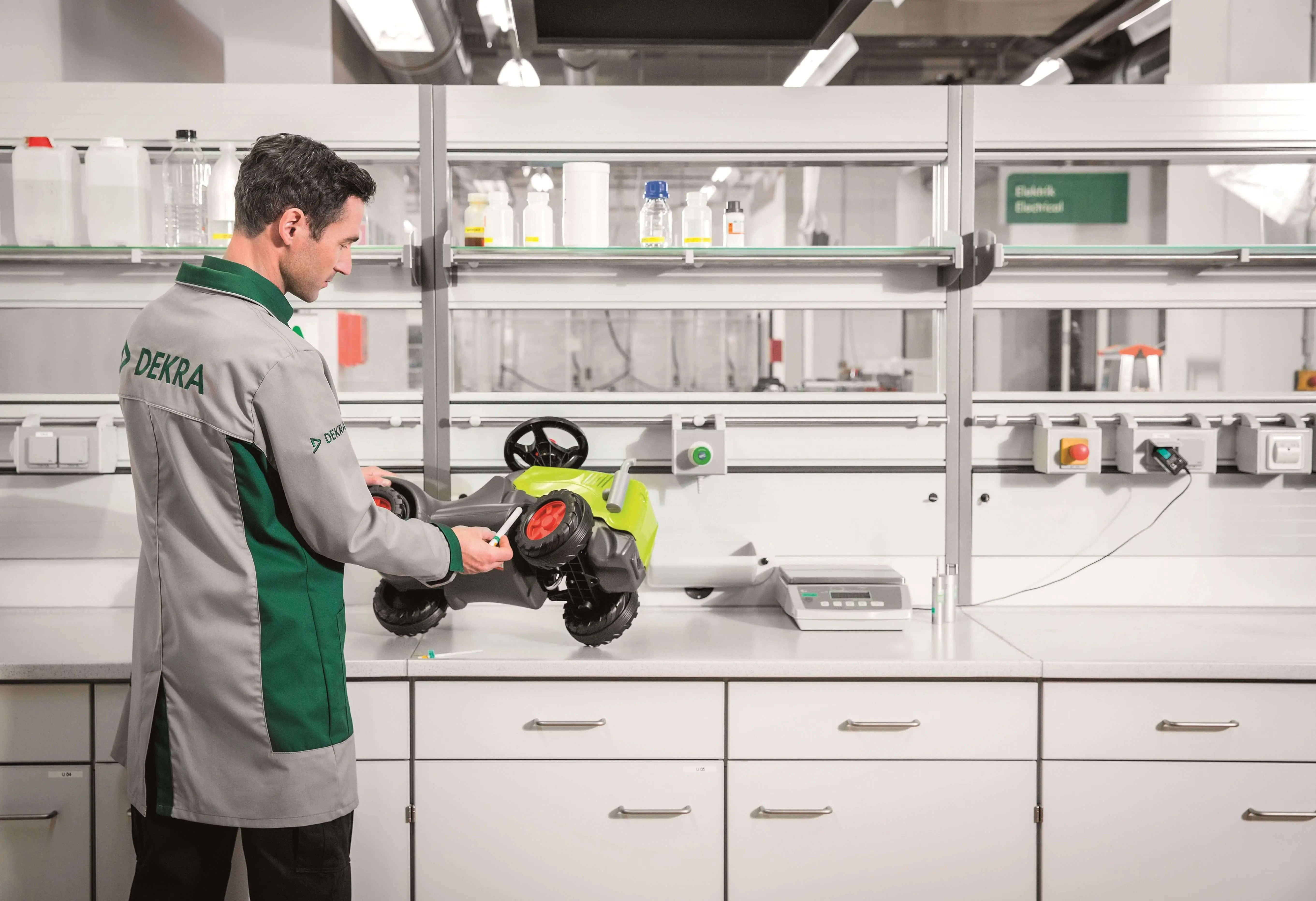 Prüfung von Bedarfsgegenständen