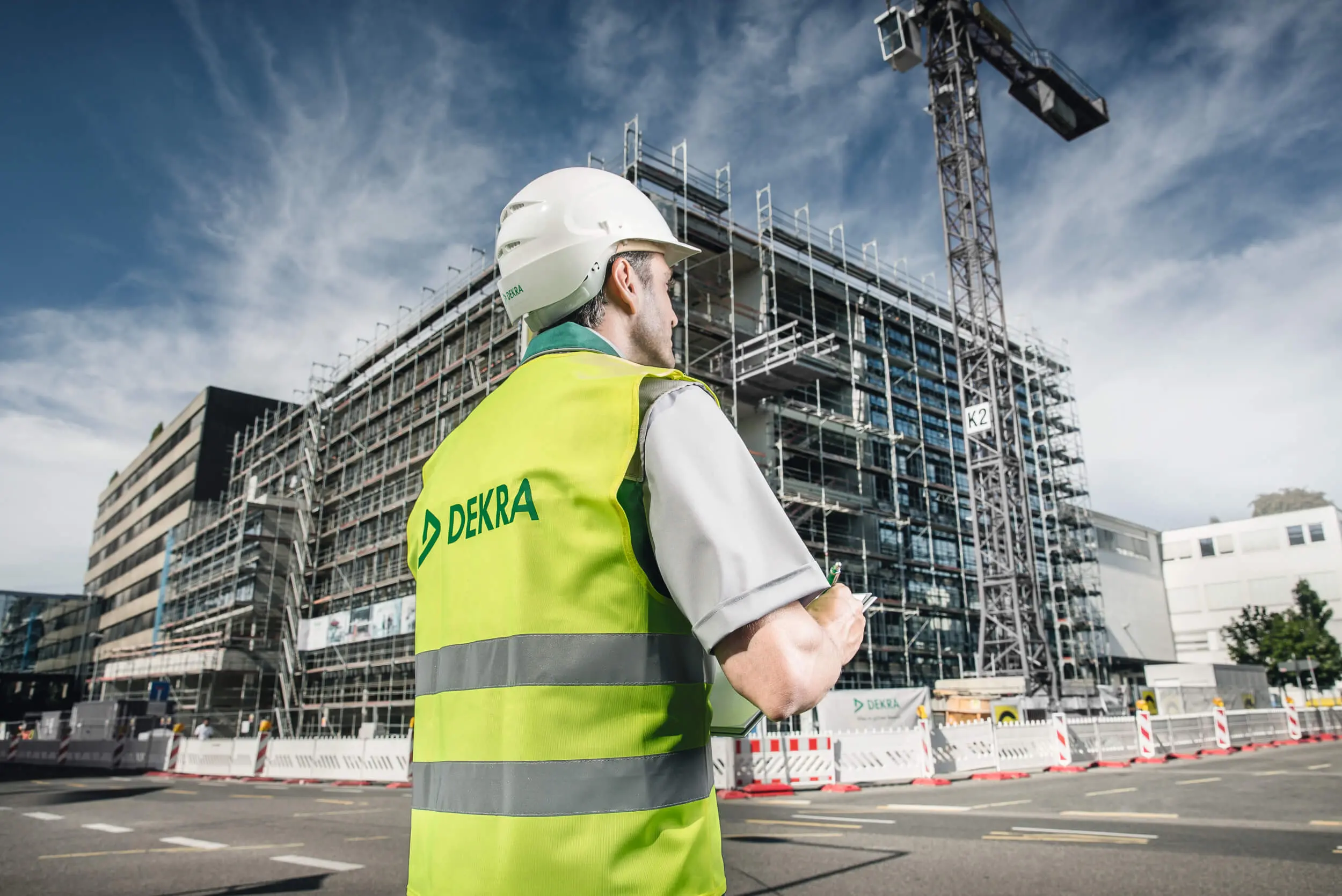 DEKRA Einkaufsbedingungen und Materialgruppen