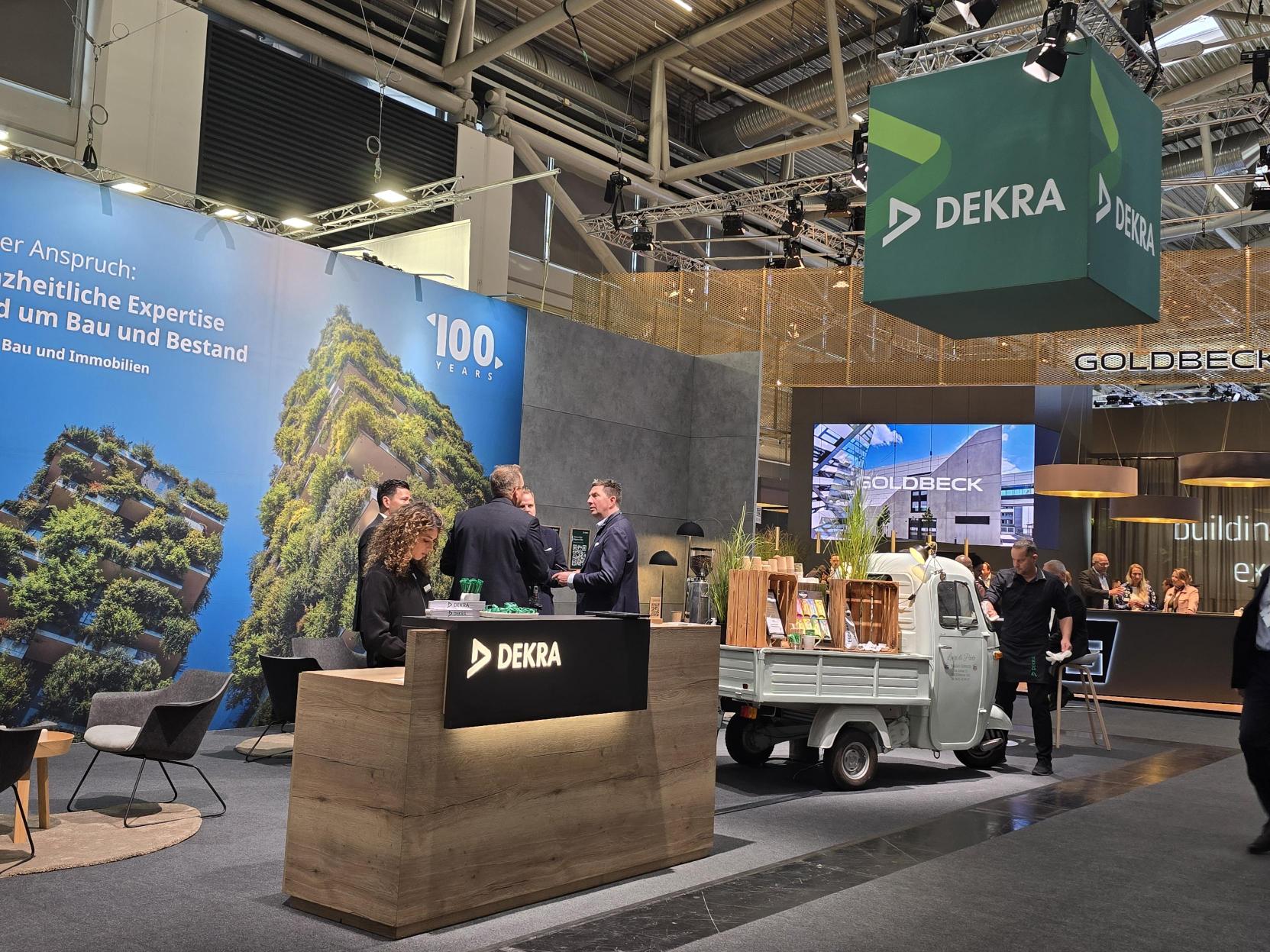 DEKRA Stand