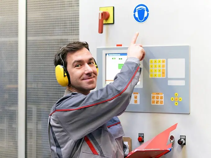 Fachkraft für Arbeitssicherheit Weiterbildung