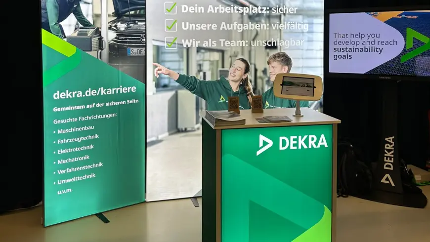 DEKRA Messestand