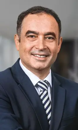 Portrait von Fatih Yilmaz: DEKRA EHS-Konzernbeauftragter