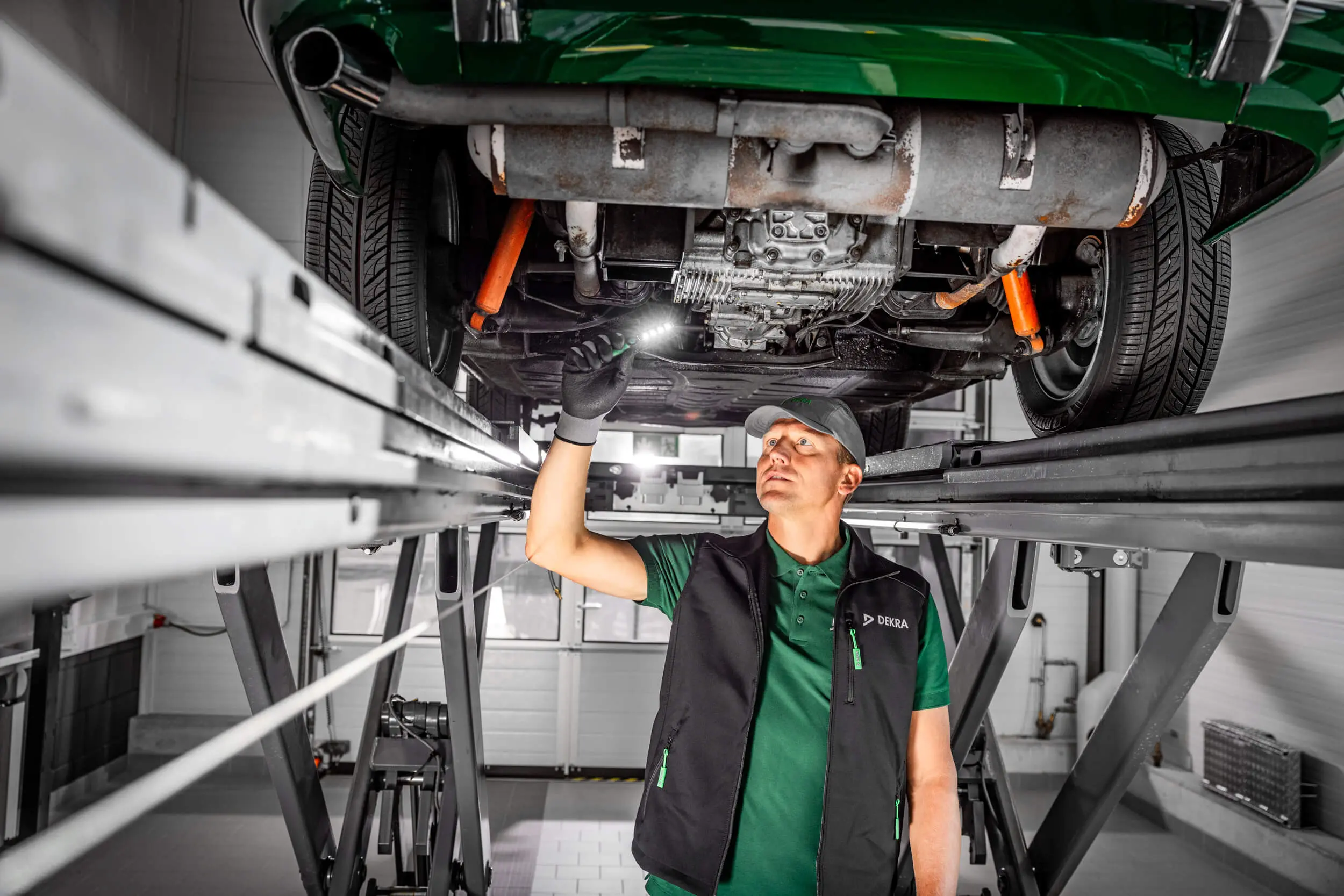 DEKRA Schadengutachter DEKRA Schadengutachter