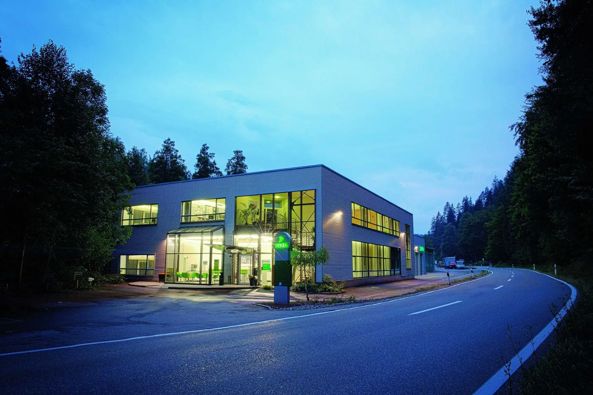 DEKRA Bildungszentrum Wart von außen