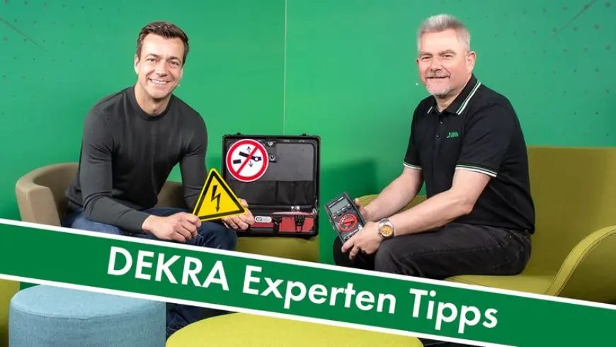 DEKRA Experte und Moderator Wobbe im Gespräch