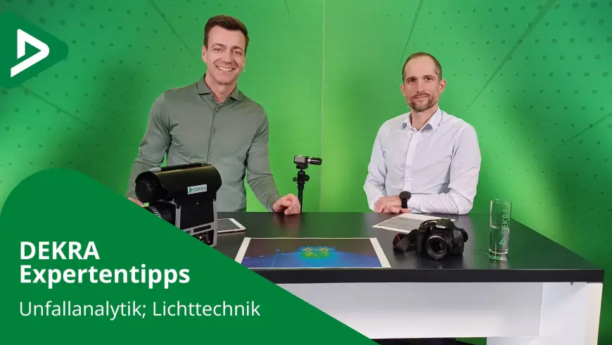 DEKRA Experte und Moderator Wobbe im Gespräch