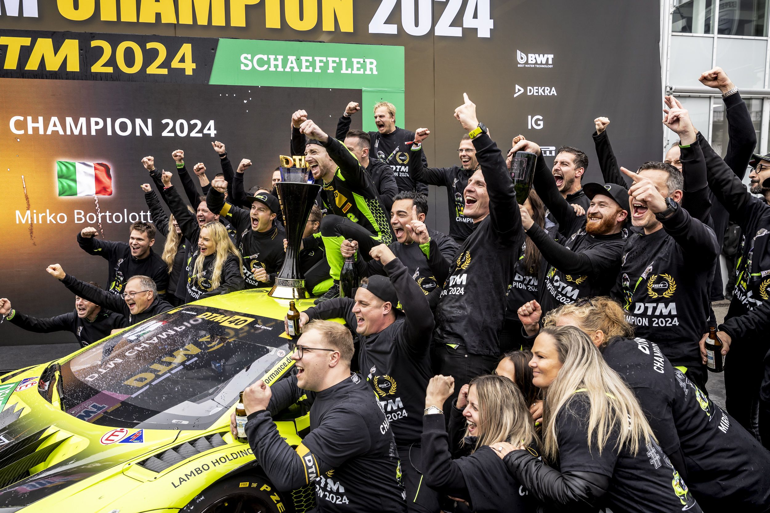 Hockenheimring final team celebration