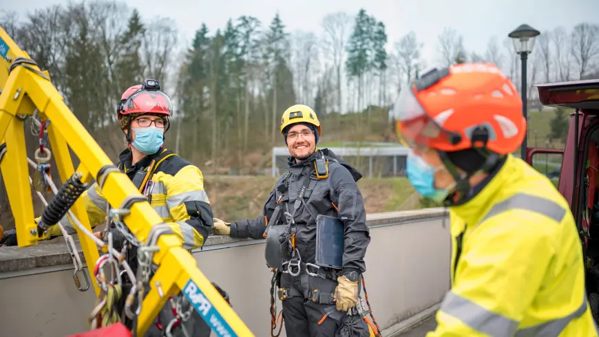 Underwater and in the air – Safety inspection at the dam