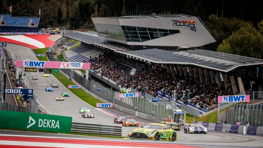 DTM race track Red Bull Ring with DEKRA perimeter advertising