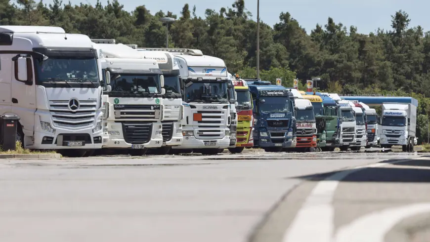 trucks