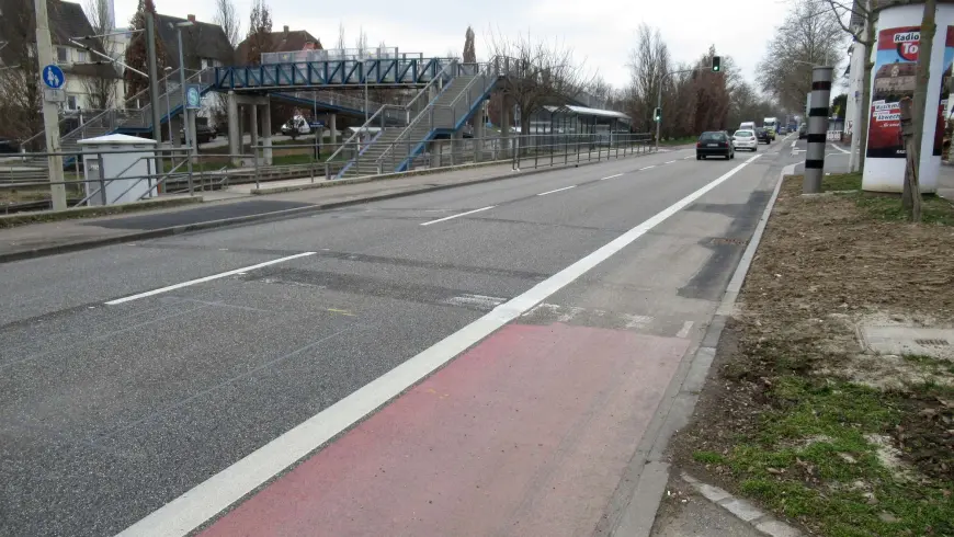Straße