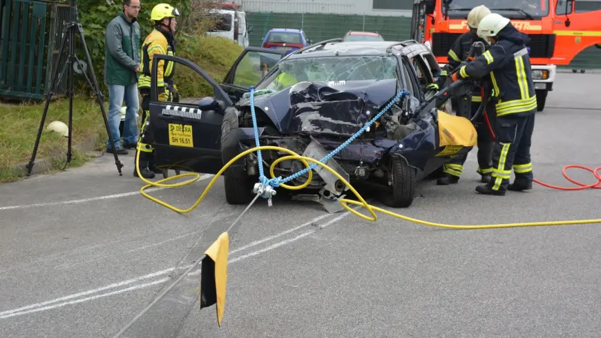  Auto dopo l'incidente
