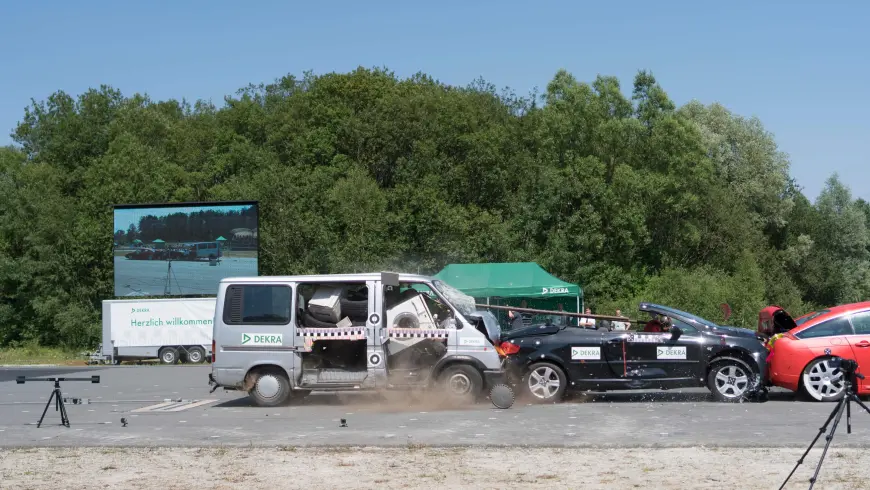 À l'occasion d’un essai de collision réalisé au centre 