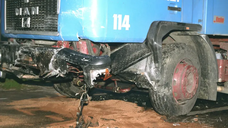 Unfallbeispiele - Beschädigungen am LKW