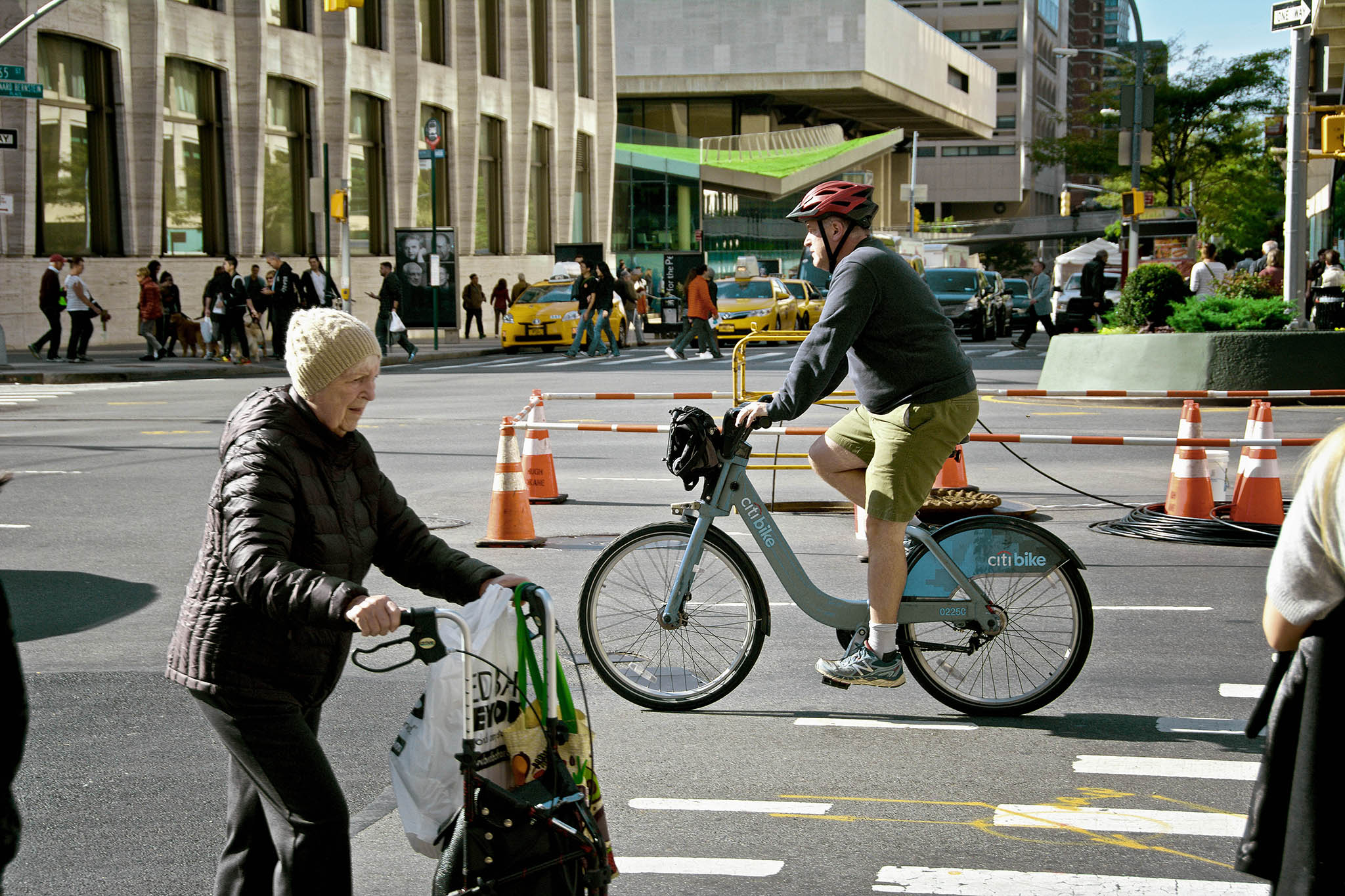 Mobile en toute sécurité est un programme lancé par le Conseil allemand de la sécurité routière pour les personnes âgées d’au moins 65 ans.