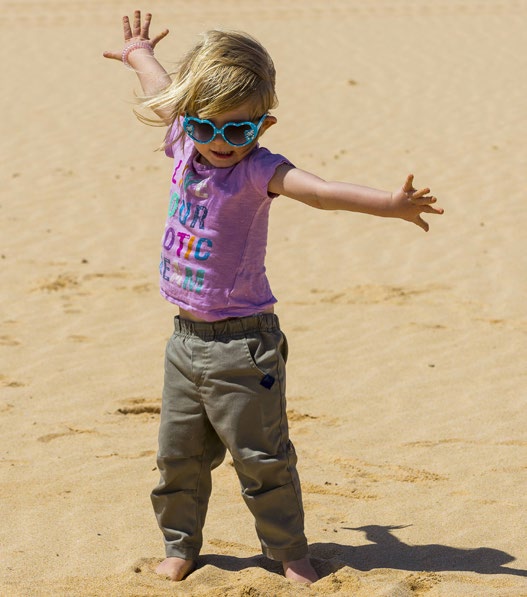 Child playing in the sand Child playing in the sand