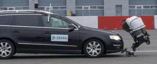 DEKRA Crash-Test Pram