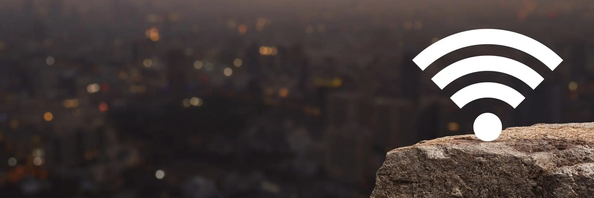 Ikona zasięgu sieci bezprzewodowej w środowisku miejskim, ilustracja koncepcji testowania urządzeń mobilnych