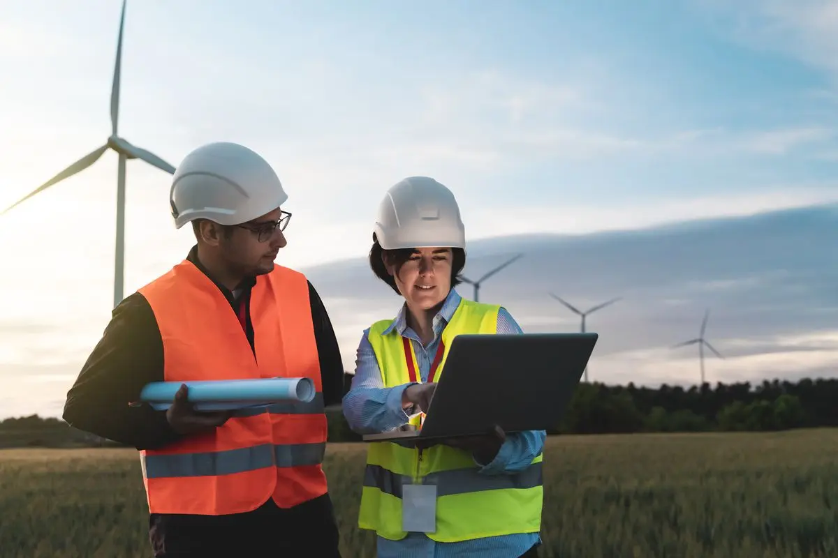 Personenzertifizierungen im Bereich Energie und Umwelt Personenzertifizierungen im Bereich Energie und Umwelt
