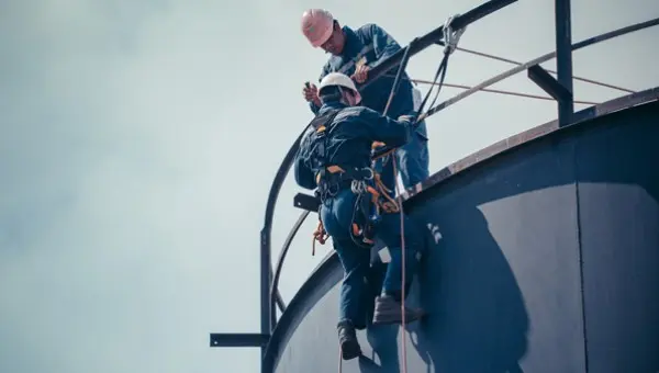 Servicios de prevención de lesiones graves y accidentes mortales™ de DEKRA