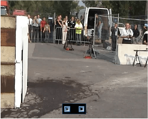 Ütközés betonfalnak gyerekülés tesztelésére 2